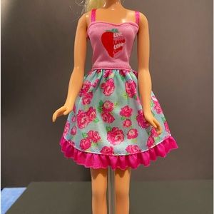 Lot of 4 Barbie outfits